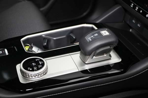 2025 Mitsubishi Outlander LS ZM