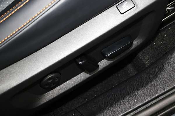 2025 Mitsubishi Outlander PHEV Exceed Tourer ZM