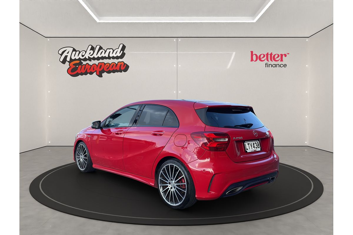 2015 Mercedes-Benz A-Class A250 SPORT 4M 2.0P/4