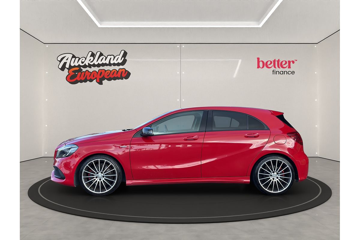 2015 Mercedes-Benz A-Class A250 SPORT 4M 2.0P/4