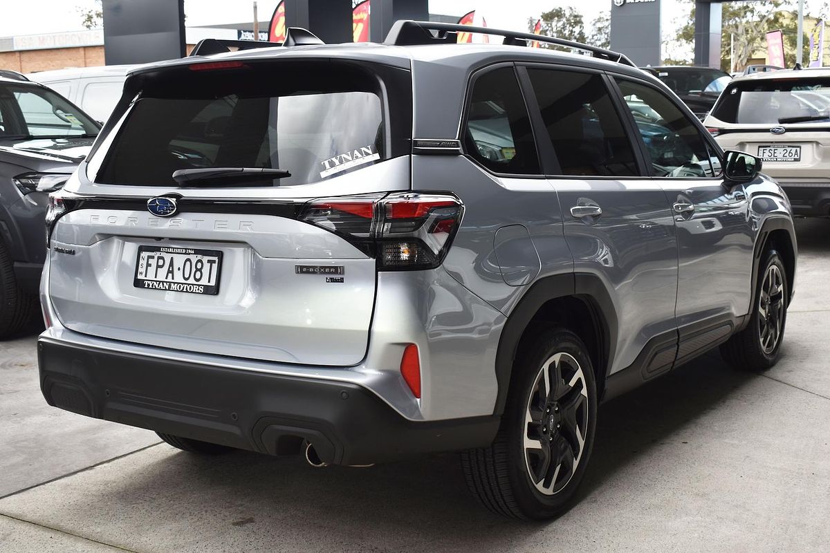 2025 Subaru Forester Hybrid S6