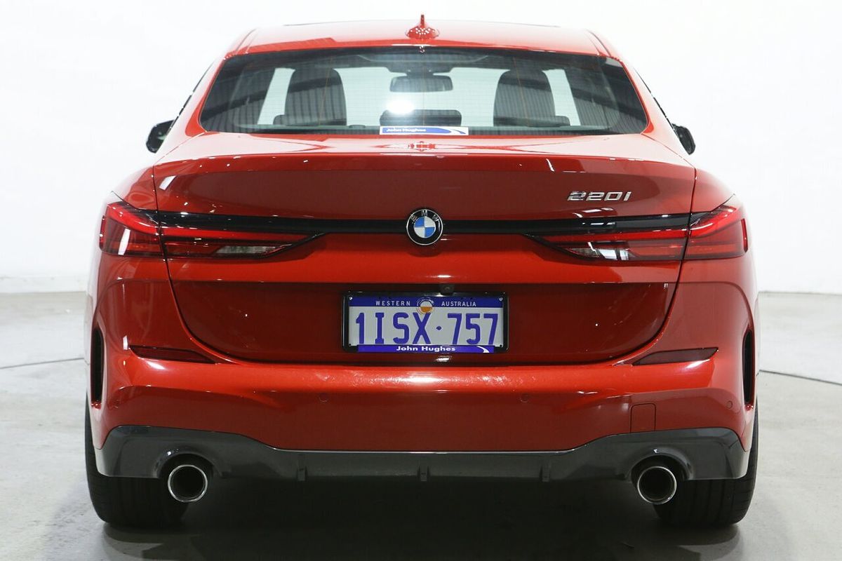 2023 BMW 2 Series 220i M Sport F44