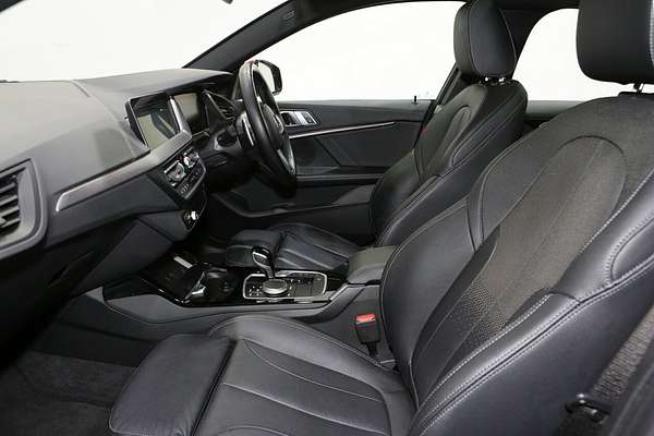 2023 BMW 2 Series 220i M Sport F44