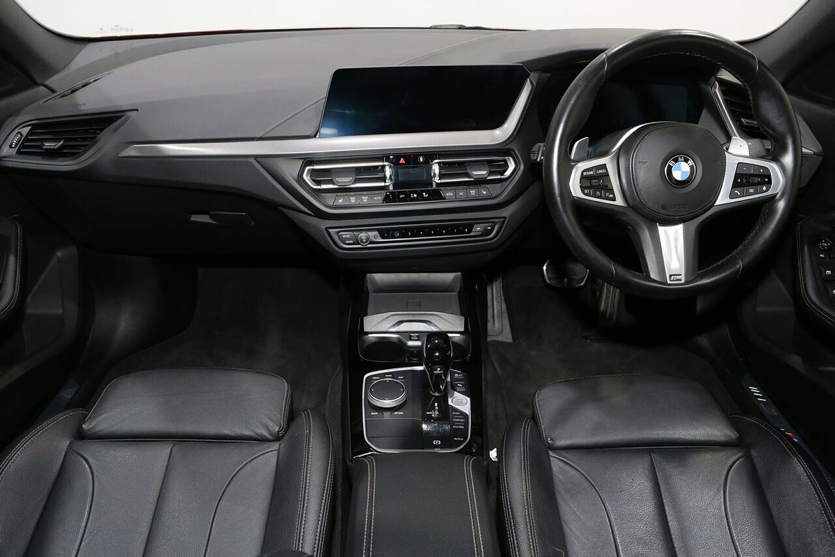 2023 BMW 2 Series 220i M Sport F44