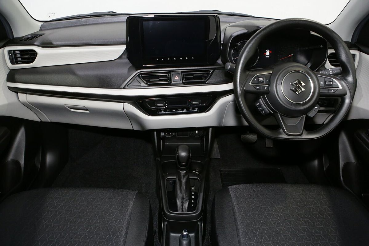 2024 Suzuki Swift Hybrid UZ