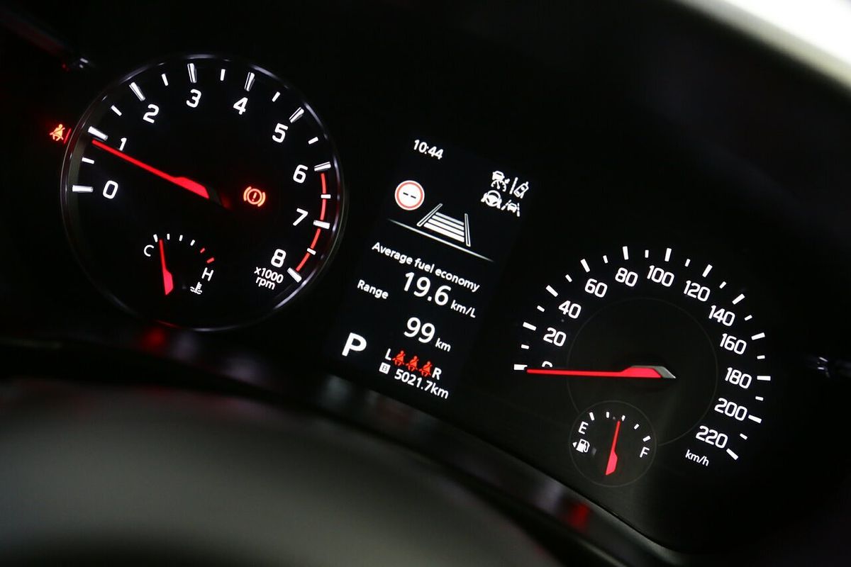 2024 Suzuki Swift Hybrid UZ