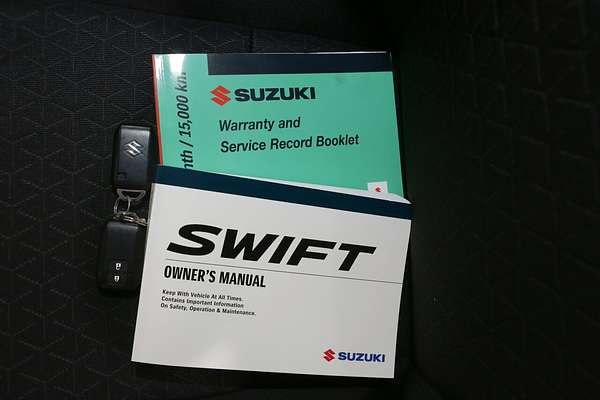2024 Suzuki Swift Hybrid UZ