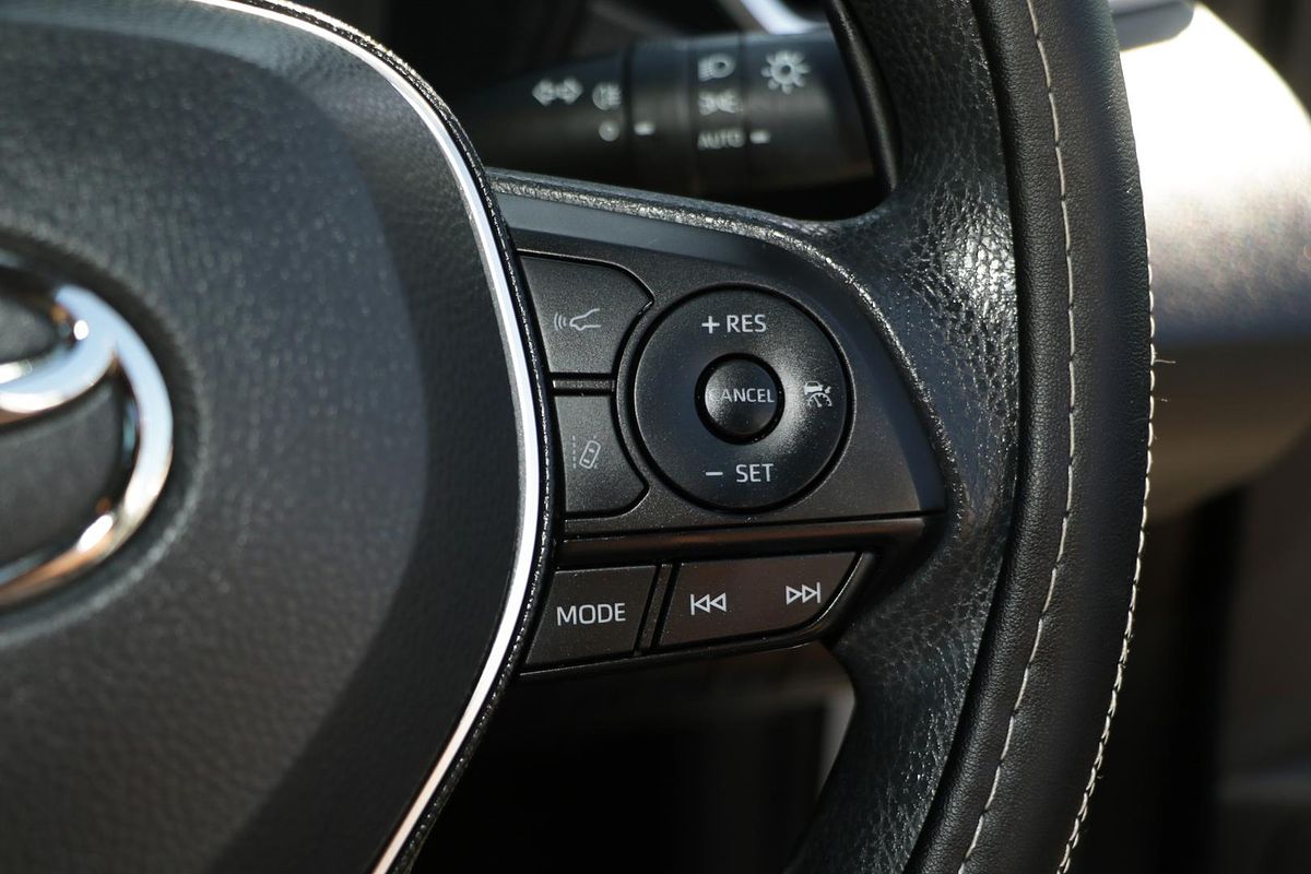 2020 Toyota Corolla Ascent Sport Hybrid ZWE211R