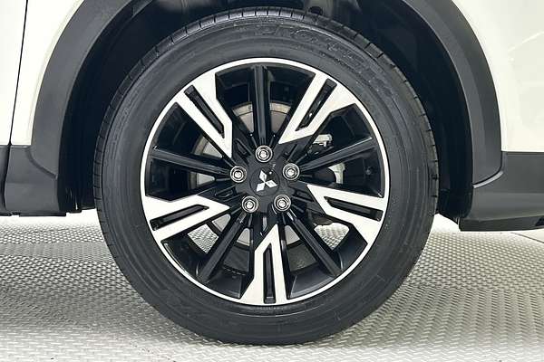 2024 Mitsubishi Eclipse Cross LS YB