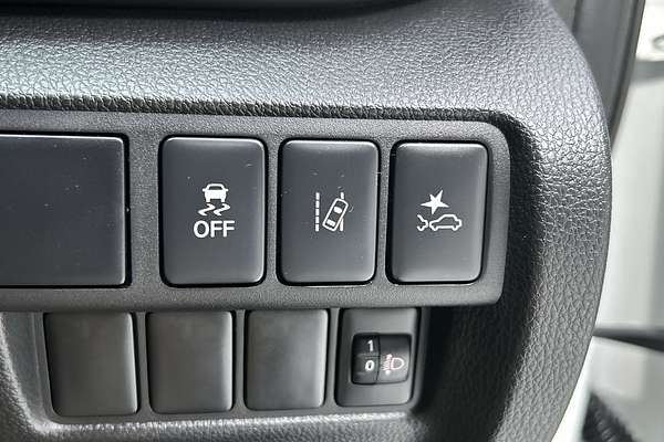 2024 Mitsubishi Eclipse Cross LS YB