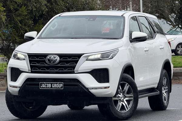 2023 Toyota Fortuner GX GUN156R