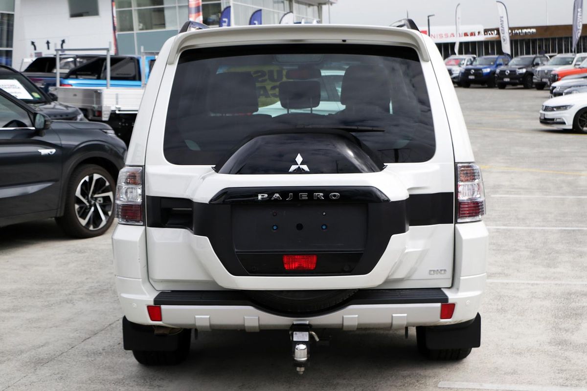 2020 Mitsubishi Pajero GLS NX