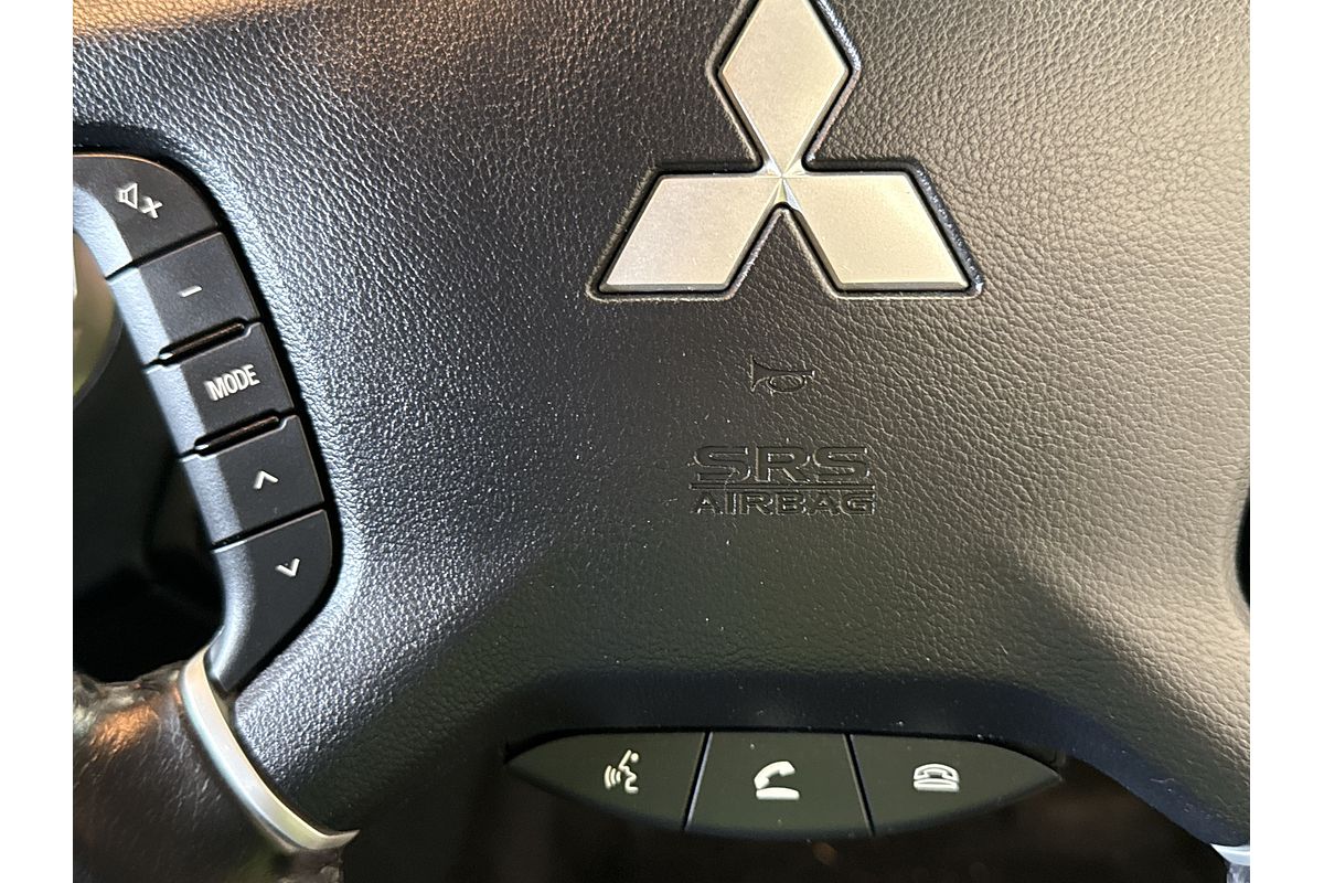 2020 Mitsubishi Pajero GLX NX
