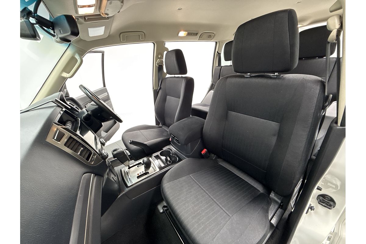 2020 Mitsubishi Pajero GLX NX