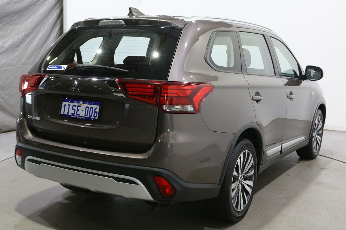 2018 Mitsubishi Outlander ES ZL