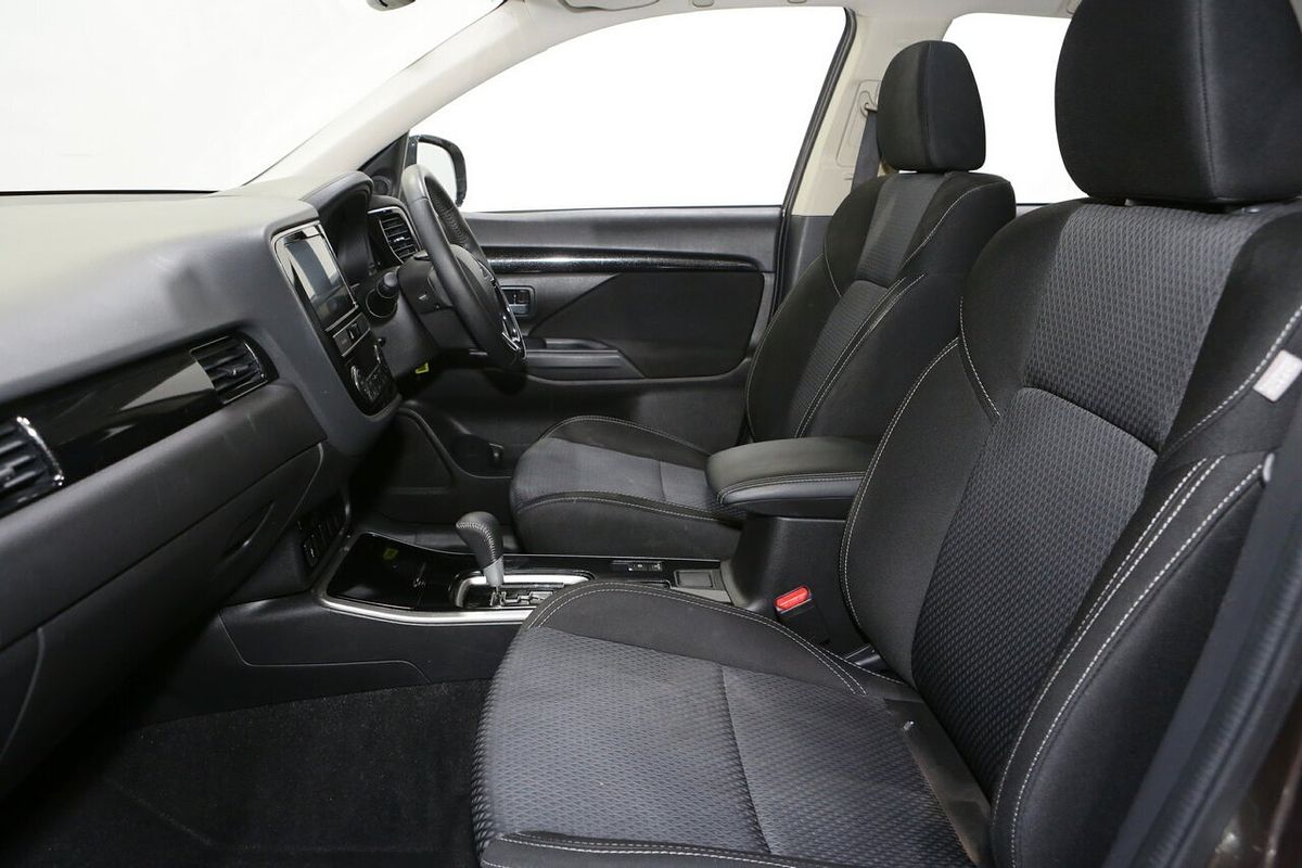 2018 Mitsubishi Outlander ES ZL