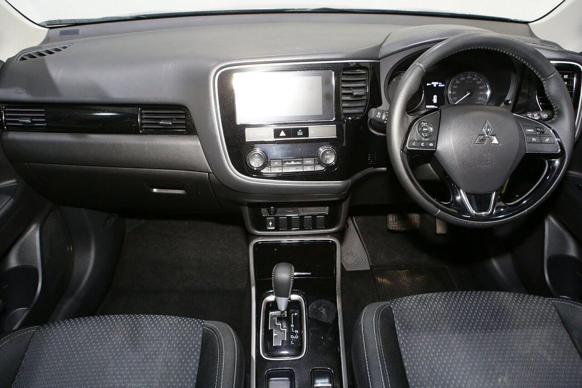 2018 Mitsubishi Outlander ES ZL