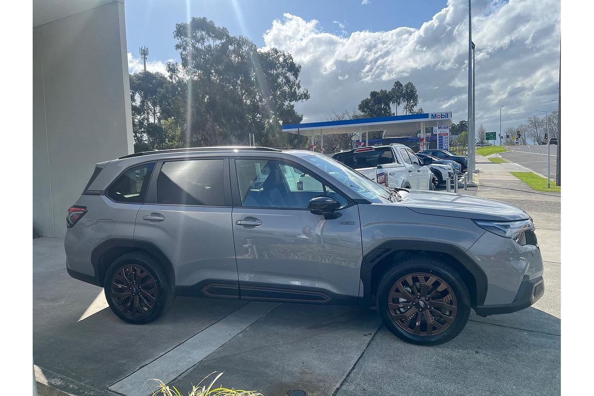 2025 Subaru Forester Hybrid Sport S6