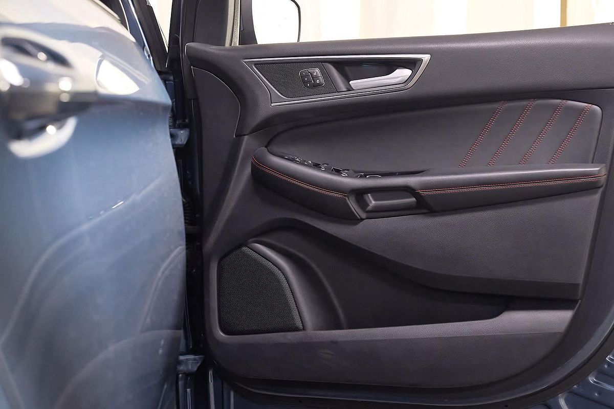 2019 Ford Endura ST-Line CA