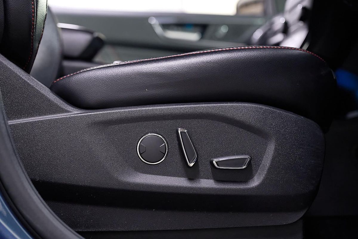 2019 Ford Endura ST-Line CA