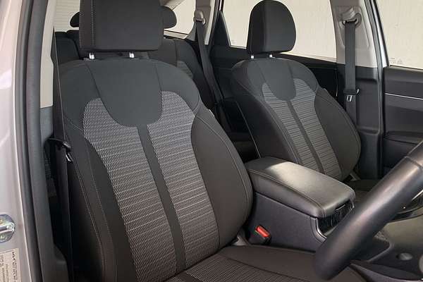 2022 Kia Sorento S MQ4