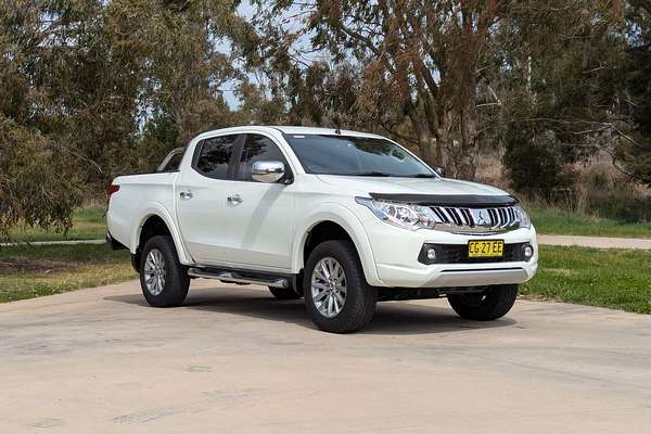 2015 Mitsubishi Triton GLS MQ 4X4