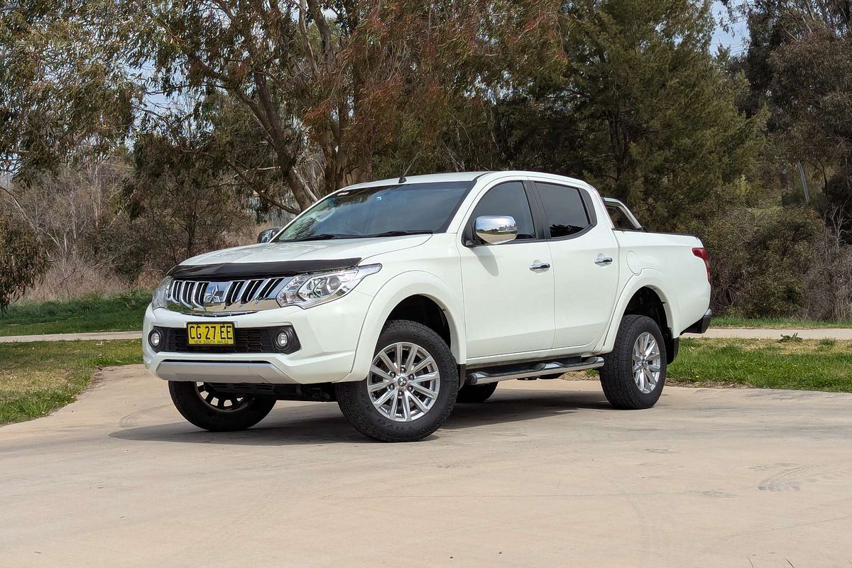 2015 Mitsubishi Triton GLS MQ 4X4