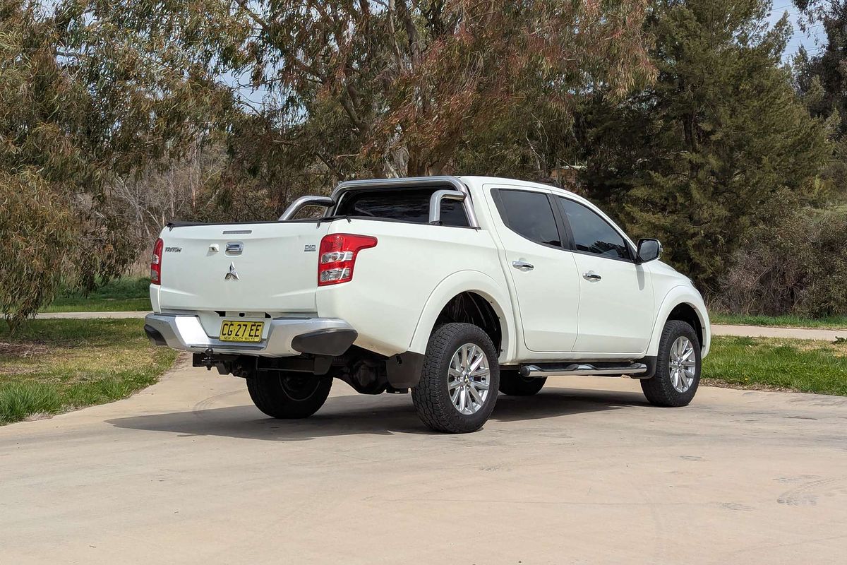 2015 Mitsubishi Triton GLS MQ 4X4