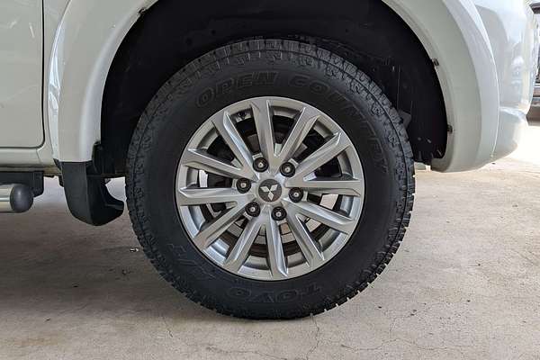 2015 Mitsubishi Triton GLS MQ 4X4