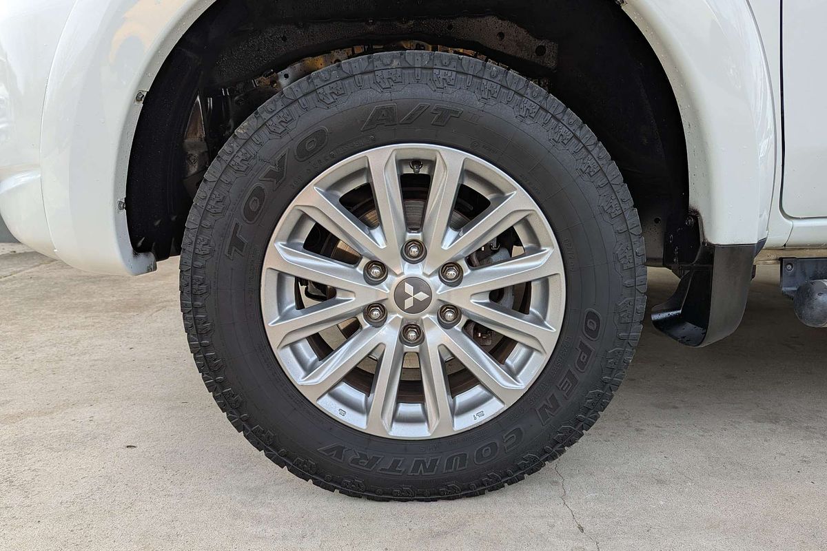 2015 Mitsubishi Triton GLS MQ 4X4