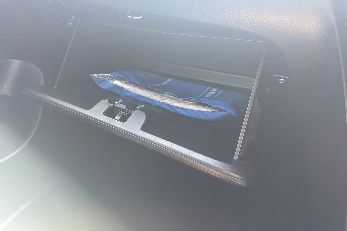 2015 Suzuki Swift GLX Navigator FZ