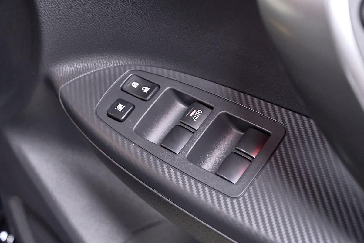 2024 Mitsubishi Eclipse Cross PHEV GSR YB