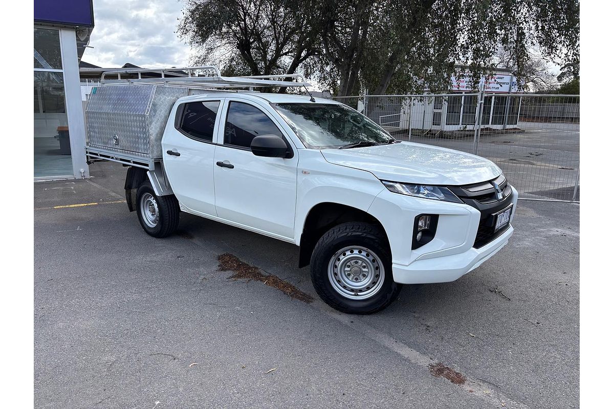 2021 Mitsubishi Triton GLX MR 4X4