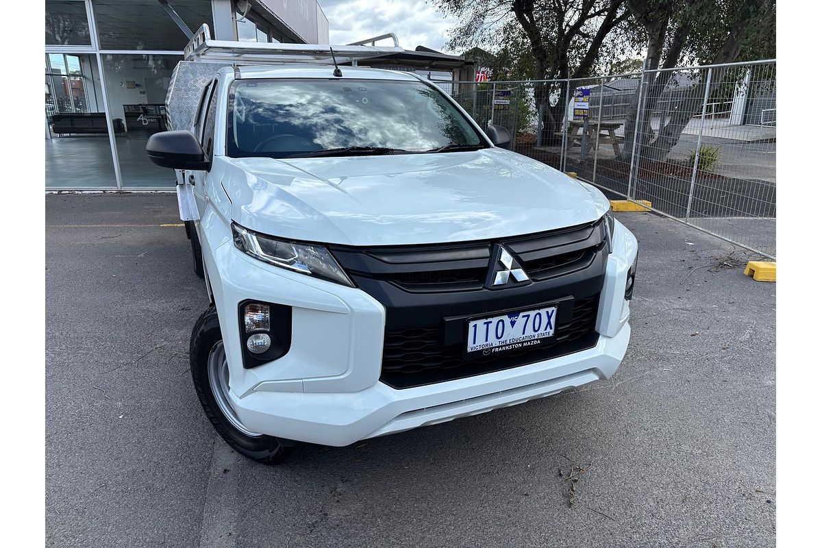 2021 Mitsubishi Triton GLX MR 4X4