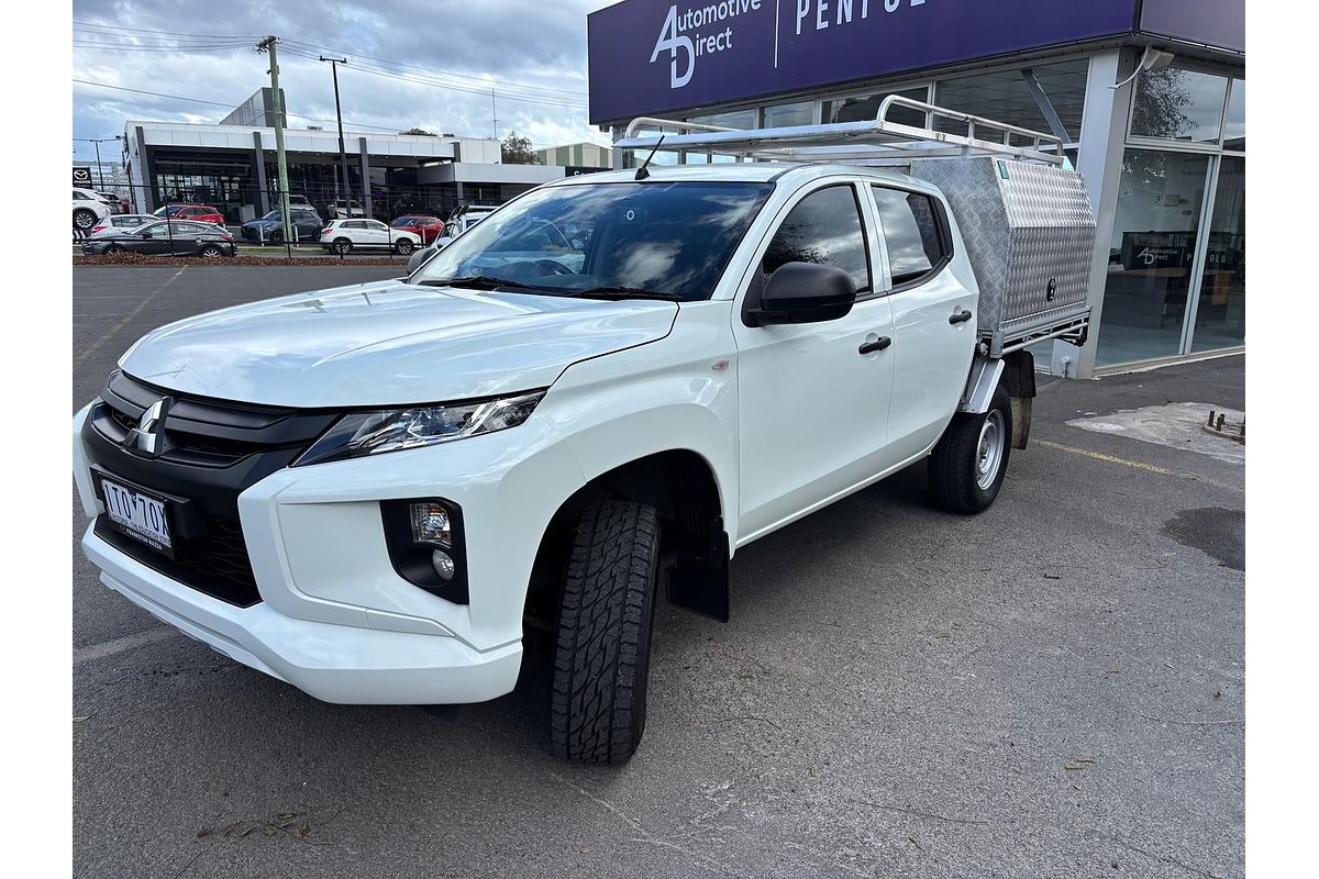 2021 Mitsubishi Triton GLX MR 4X4