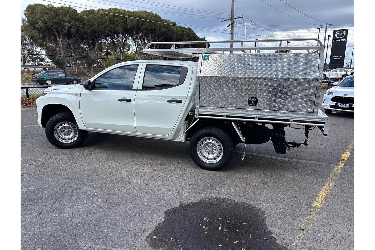 2021 Mitsubishi Triton GLX MR 4X4