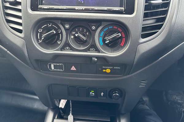 2021 Mitsubishi Triton GLX MR 4X4