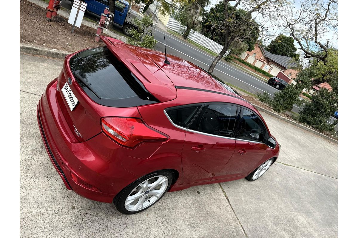 2017 Ford Focus Titanium LZ