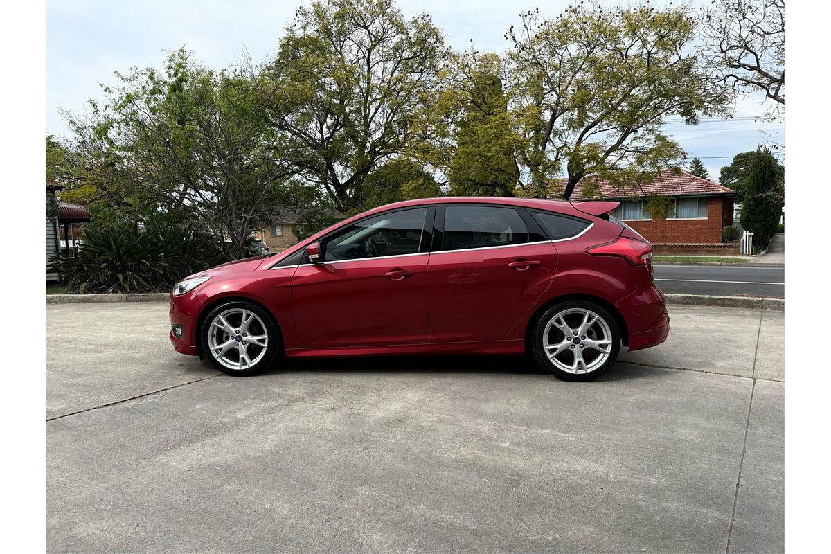 2017 Ford Focus Titanium LZ