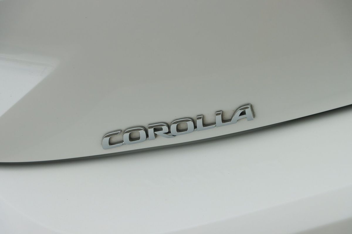 2020 Toyota Corolla Ascent Sport Hybrid ZWE211R