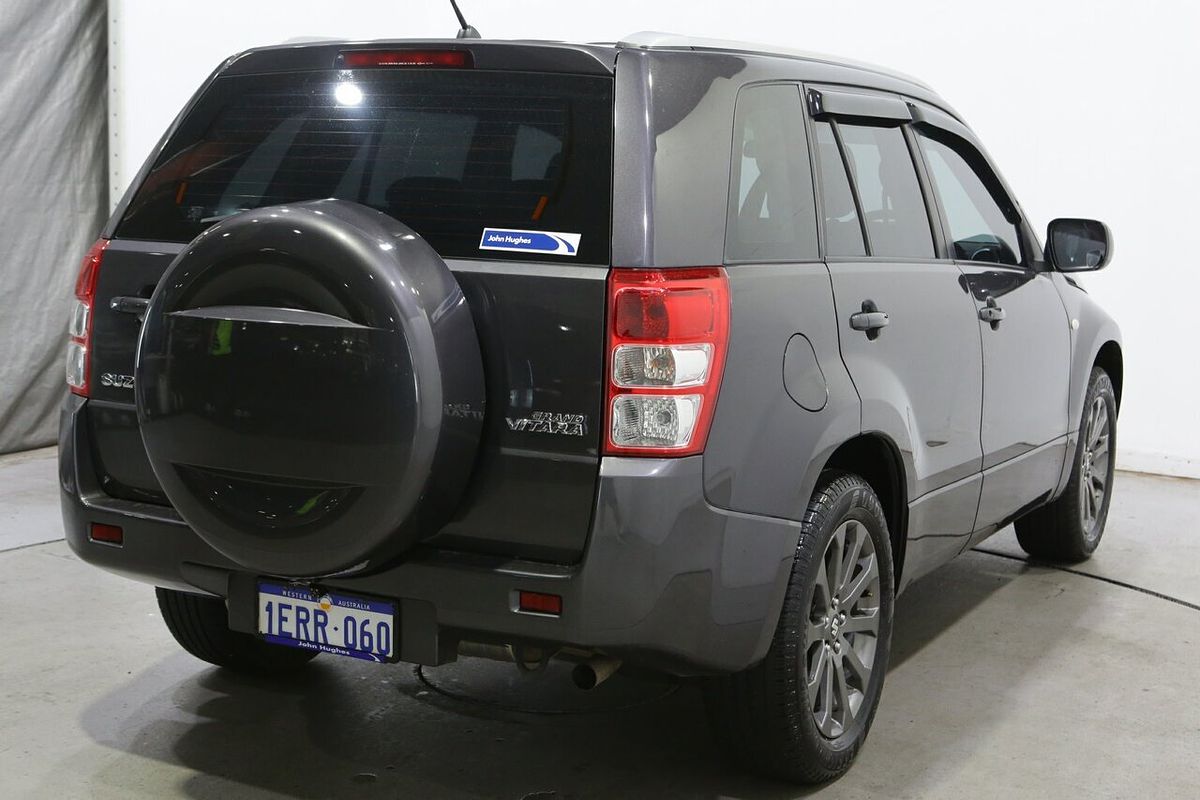 2015 Suzuki Grand Vitara Navigator JB