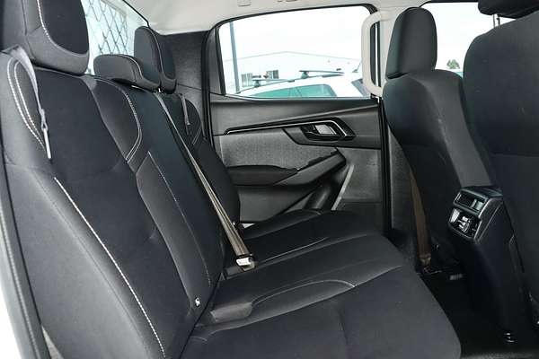 2022 Isuzu D-MAX SX High Ride Rear Wheel Drive