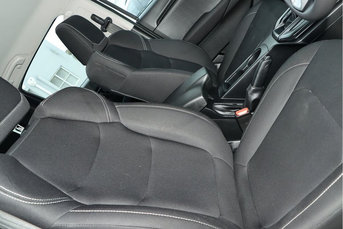 2022 Isuzu D-MAX SX High Ride Rear Wheel Drive