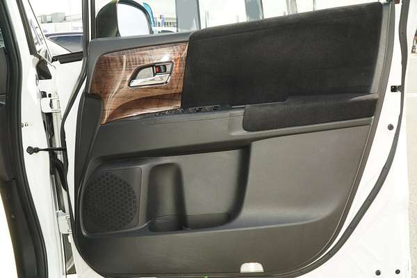 2014 Honda Odyssey VTi 5th Gen