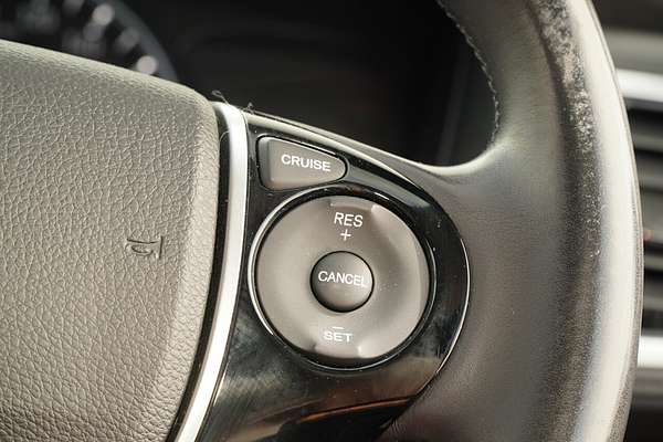 2014 Honda Odyssey VTi 5th Gen