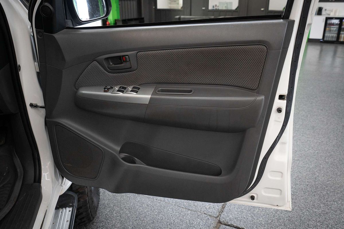 2013 Toyota Hilux SR5 KUN26R 4X4