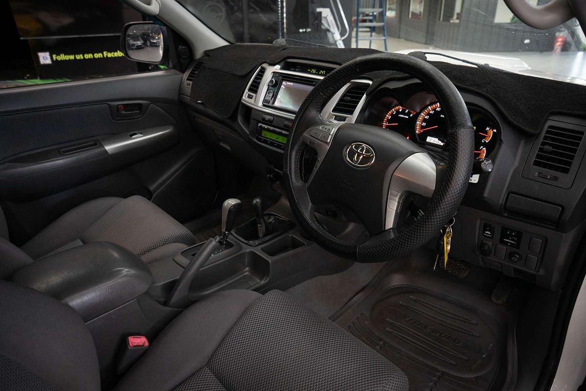 2013 Toyota Hilux SR5 KUN26R 4X4