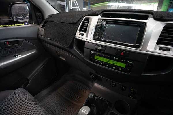 2013 Toyota Hilux SR5 KUN26R 4X4