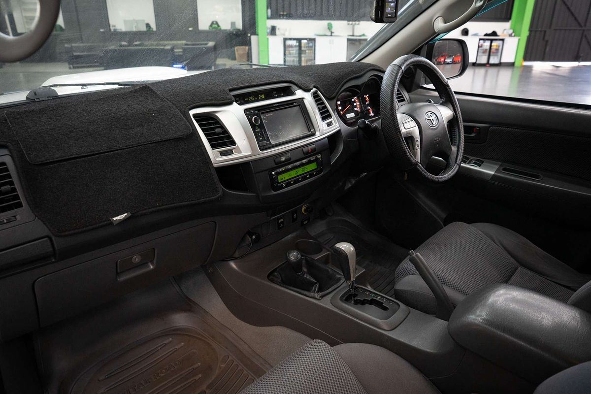 2013 Toyota Hilux SR5 KUN26R 4X4