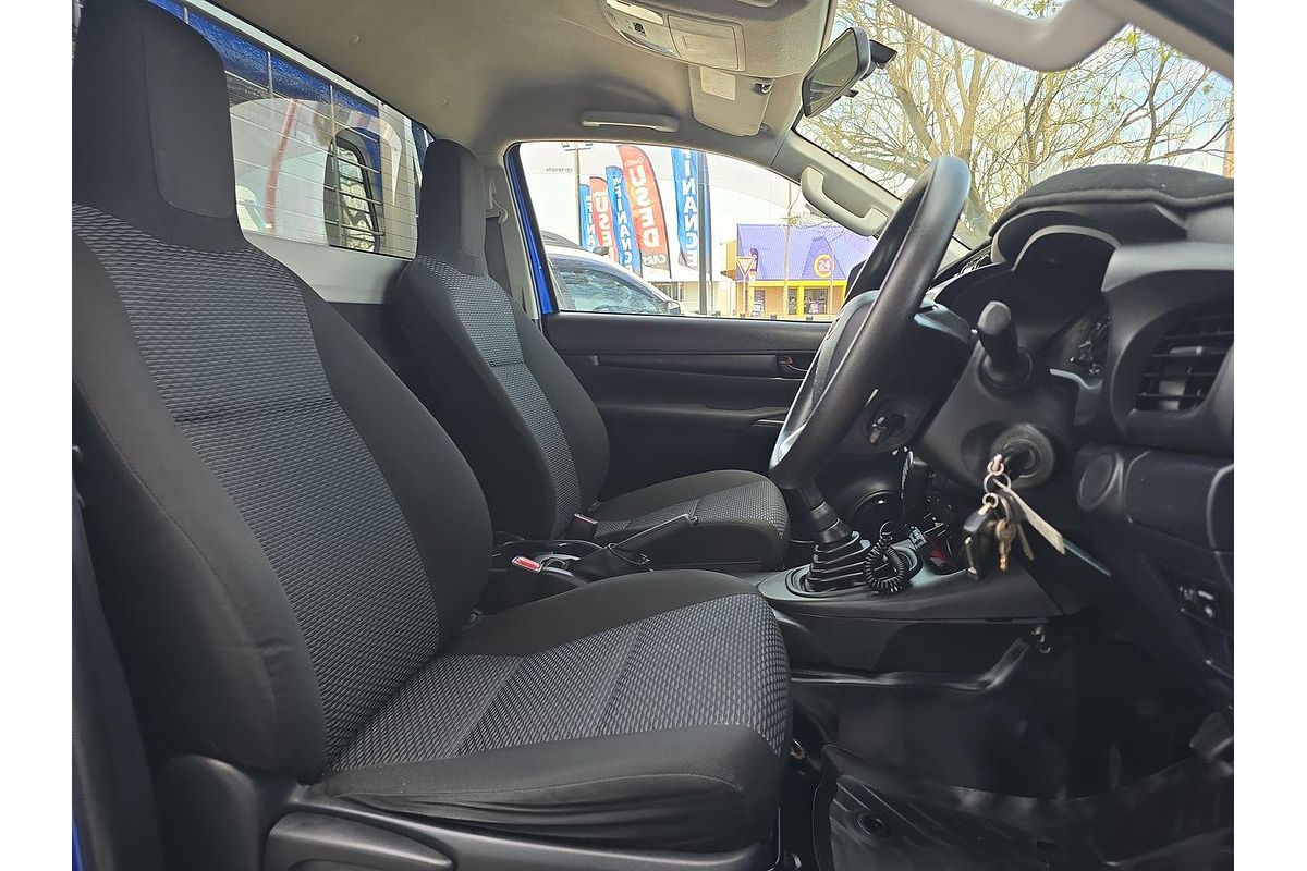 2017 Toyota Hilux Workmate TGN121R Rear Wheel Drive